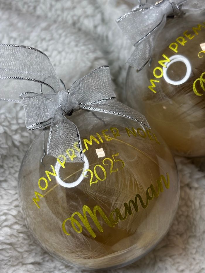 🎄 Boule de Noël personnalisée – Prénom / Mot au choix - photo numéro 2
