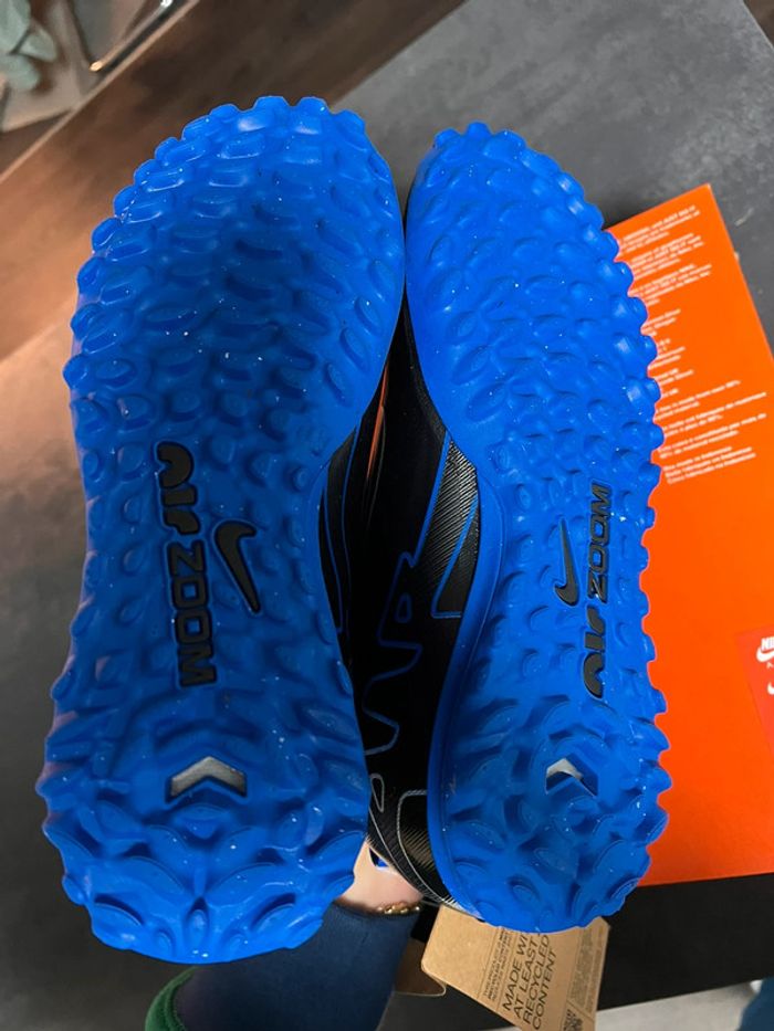 Basket Nike taille 38.5 - photo numéro 6