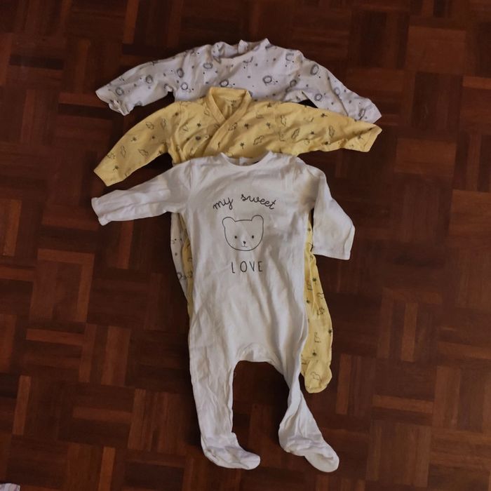 Lot 3 pyjamas légers Kiabi 12 mois
