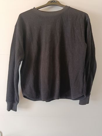 Pull marque uniqlo taille XS 