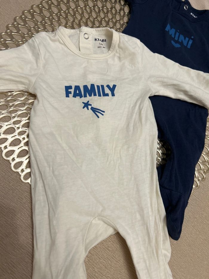 2 pyjamas - photo numéro 2