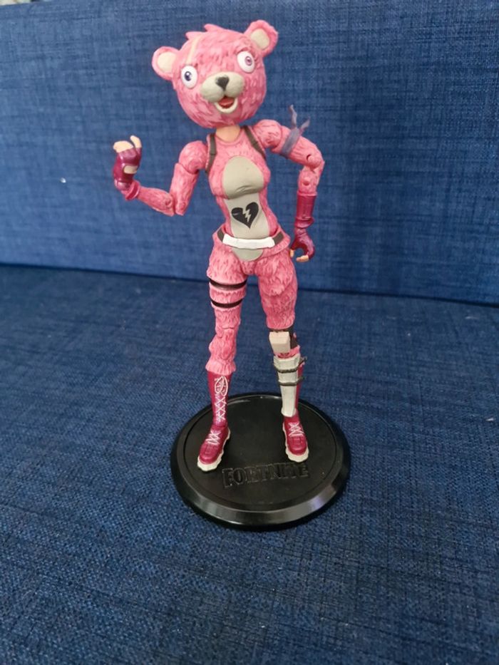 Figurine fortnite sur socle cuddle  team leader