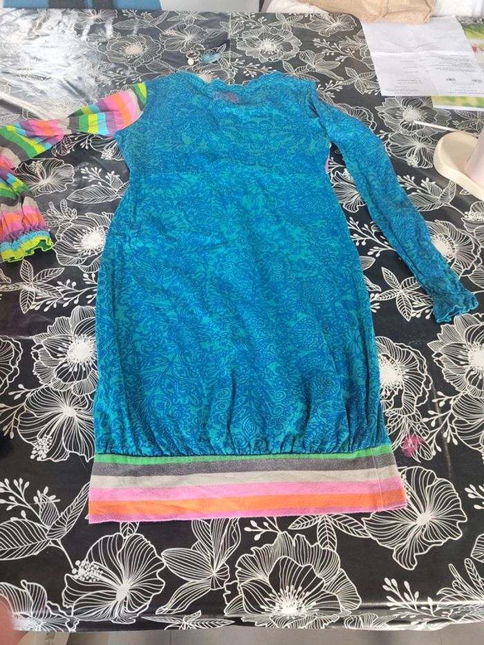Robe desigual 11.12 ans - photo numéro 3