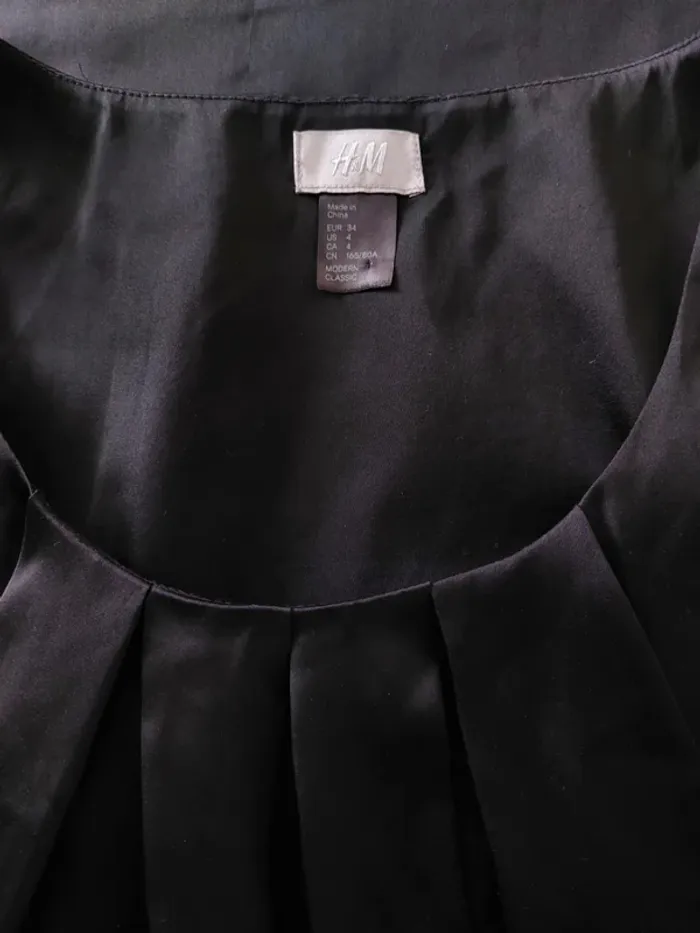 Robe noire élégante intemporelle Taille 34 - photo numéro 5