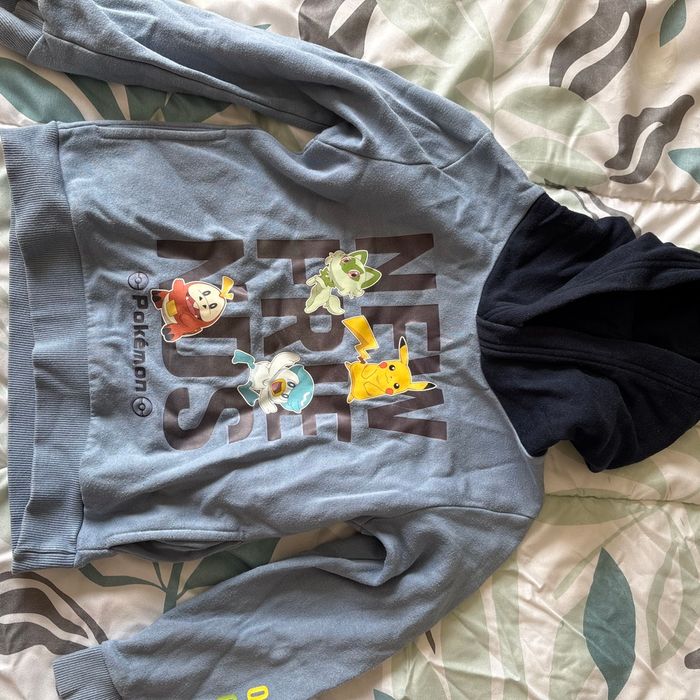 Sweat à capuche Pokémon