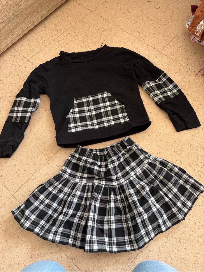 Ensemble à carreau