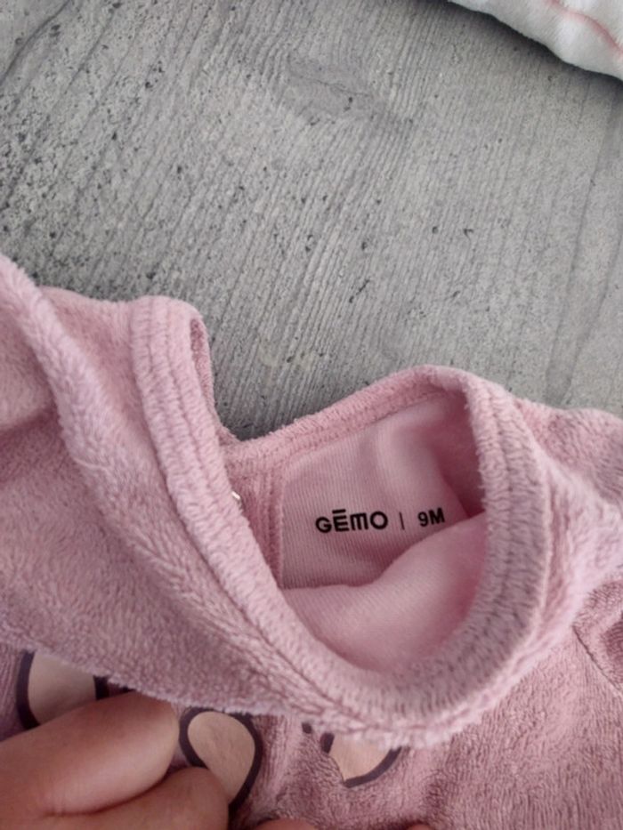 Lot x2 pyjamas velour 9 mois - photo numéro 2