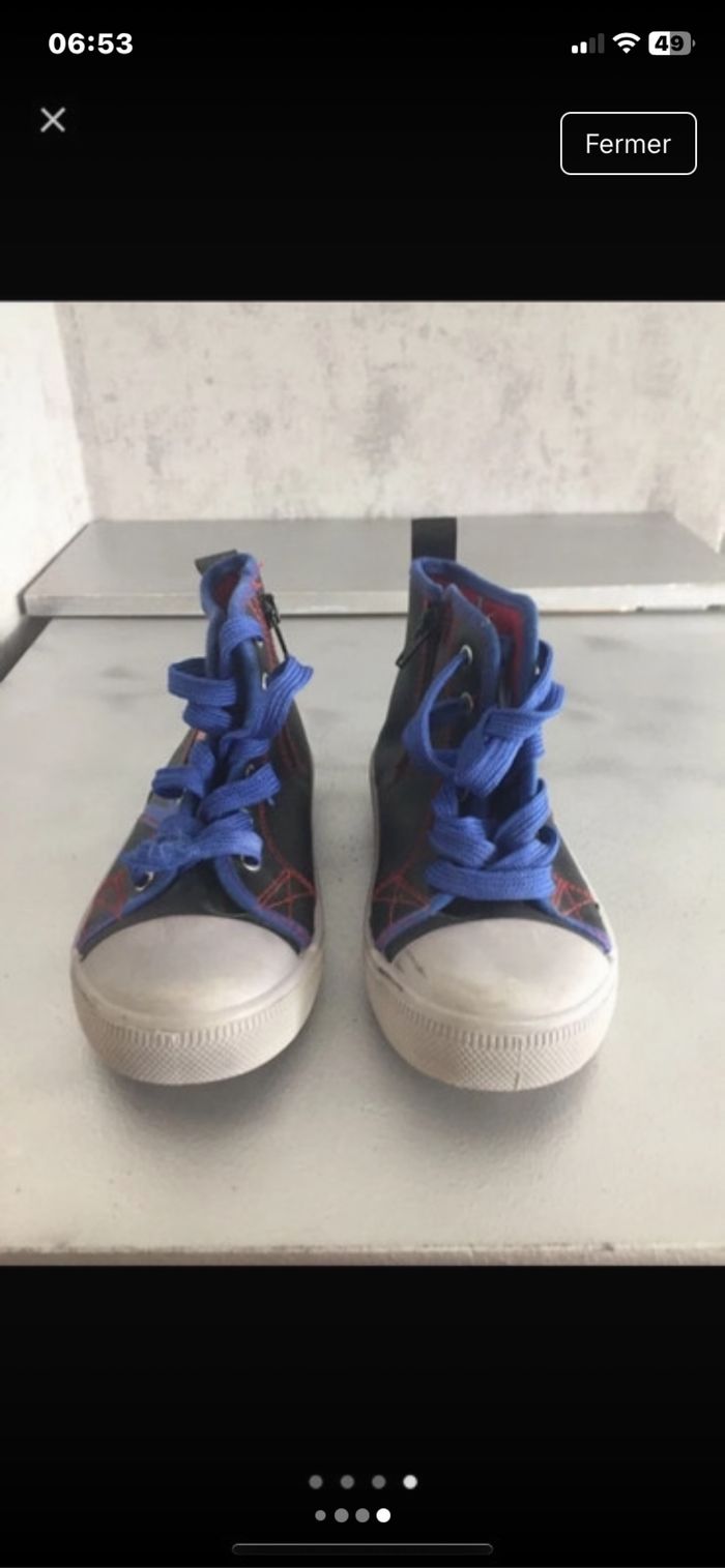 Baskets taille 31 - photo numéro 4