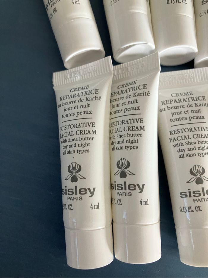 Sisley crème réparatrice au beurre de karité - photo numéro 2