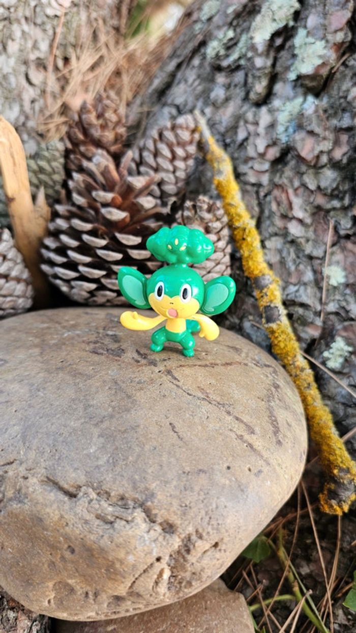 Super figurine Pokemon Nintendo tomy feuillajou - photo numéro 2