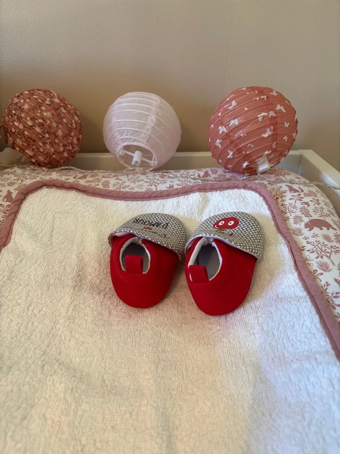 Chaussons pomme 3-6 mois - photo numéro 3