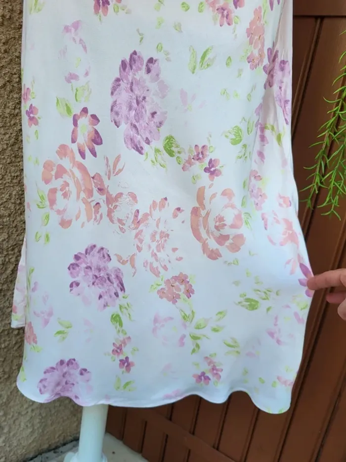 Robe fleuri pastel aquarelle primark taille 46 - photo numéro 6