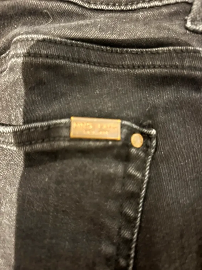 Jean noir Mango T36 en très bon état - photo numéro 5