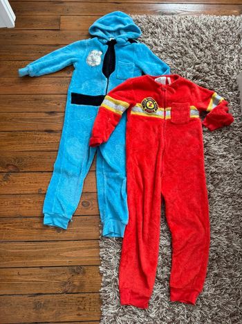 Sur pyjama pompier police