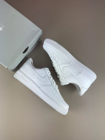 Nike Air Force 1 Low '07 Blanche 40