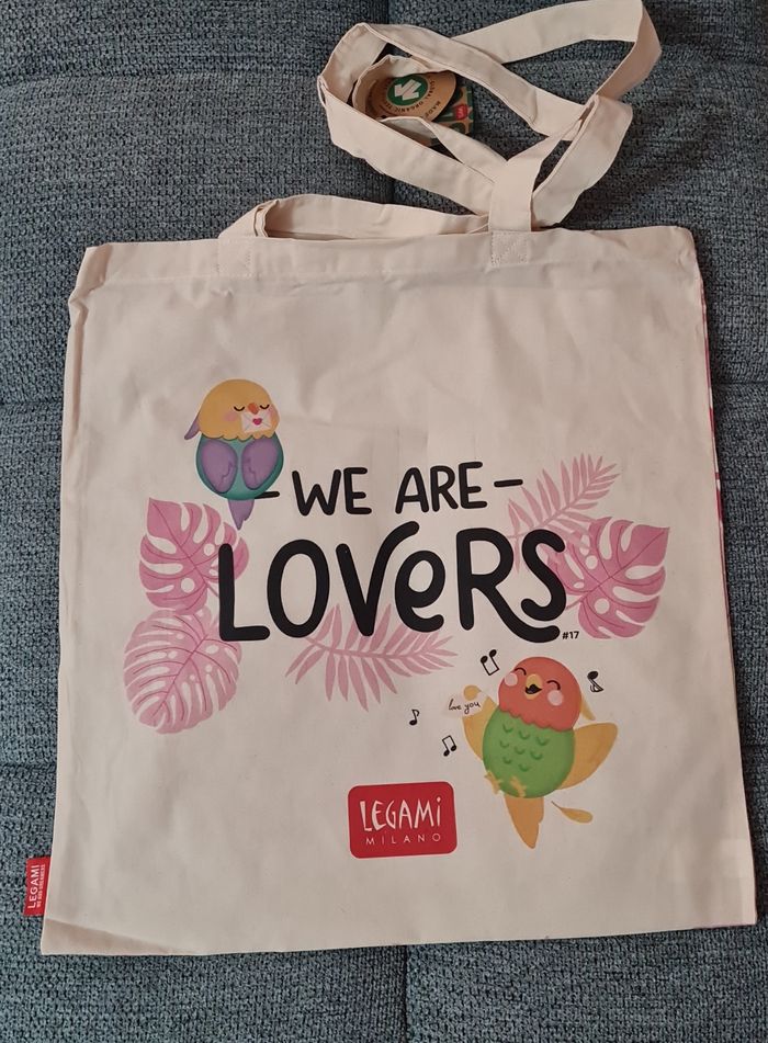 Legami Saint Valentin 2026 Set de 2 Stylos effaçables + Crayon HB + Tote Bag Oiseaux Amoureux - photo numéro 3