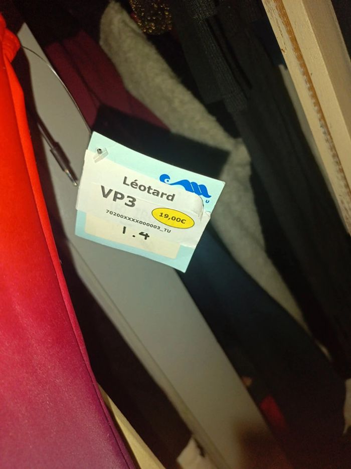 Maillot de bain une piece neuf - photo numéro 5