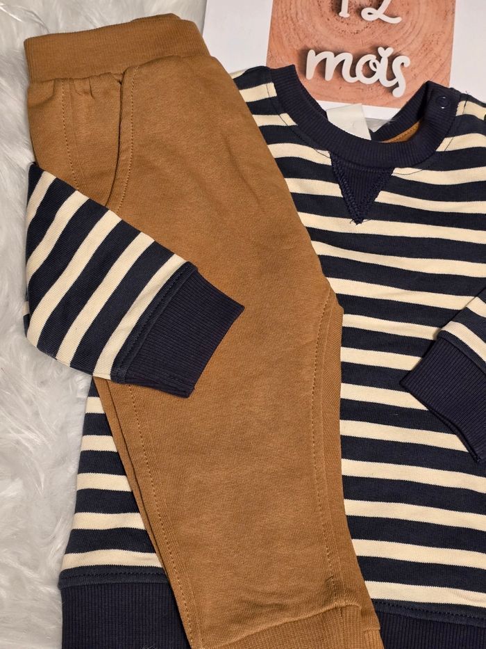 Neufs (non portés) 😍🤩💙ensemble molleton 12 mois garçon et chaussettes 💙😍🤩 - photo numéro 5