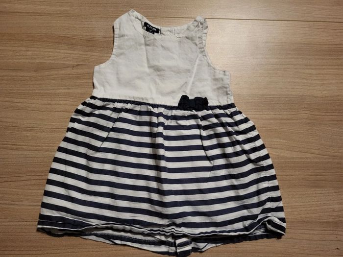 Robe taille 9 mois (69/72 cm)