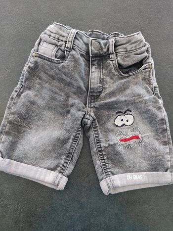 Short taille 4 ans