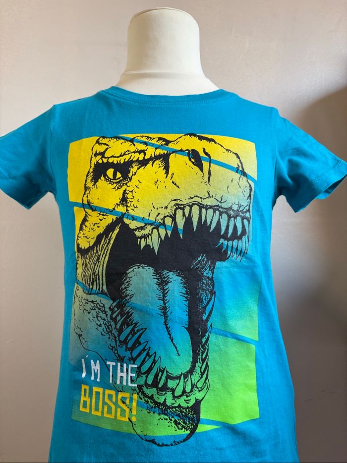 T-shirt garçon taille 116 - photo numéro 2
