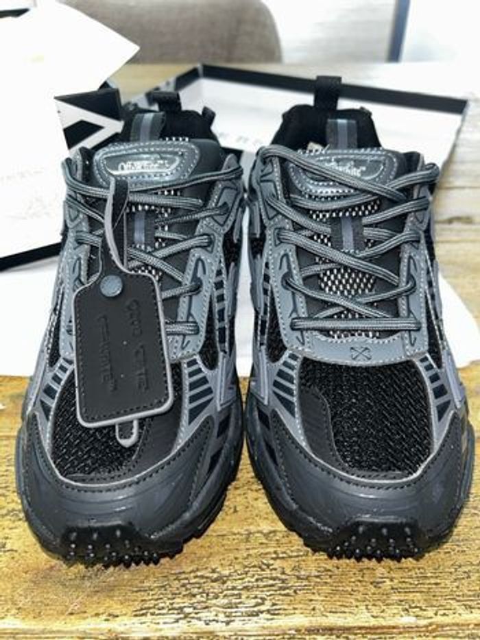 Off-White Be Right Back - photo numéro 3