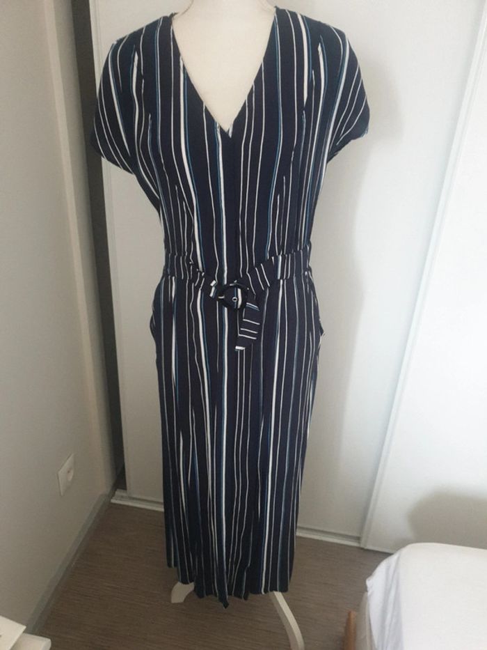 Neuve robe longue été rayé bleu Marque Promod taille 40