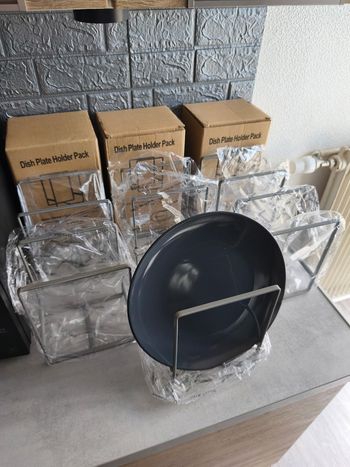 Lot de 6 porte assiettes neufs