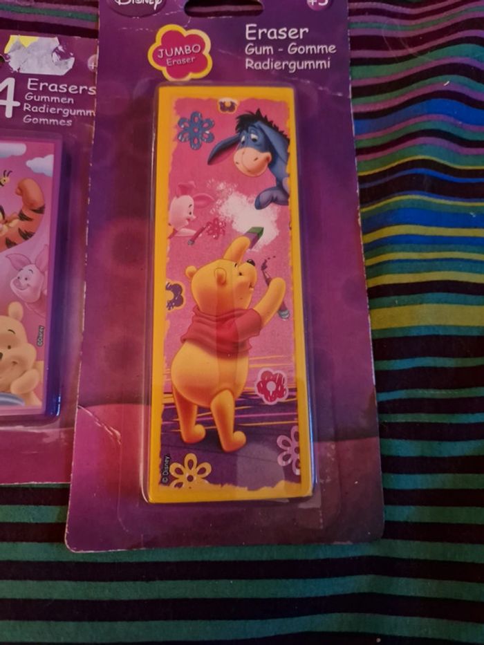 2 paquets de gommes neuves Winnie l'ourson et Bourriquet - photo numéro 2