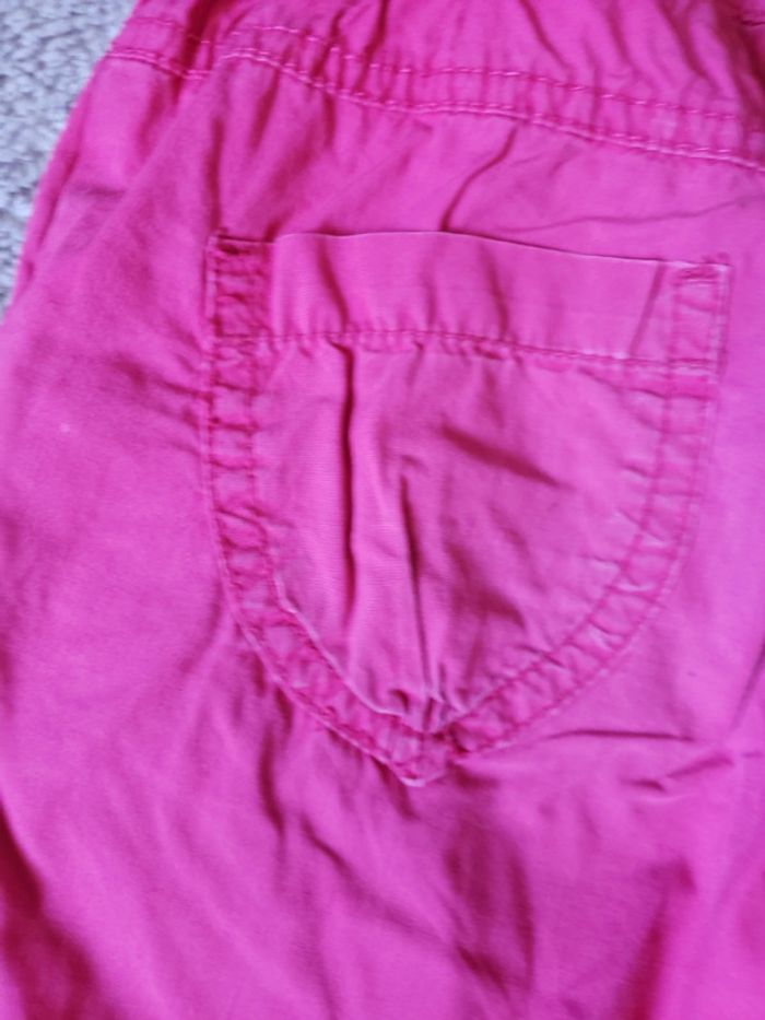 Pantacourt rose taille 8 ans - photo numéro 3