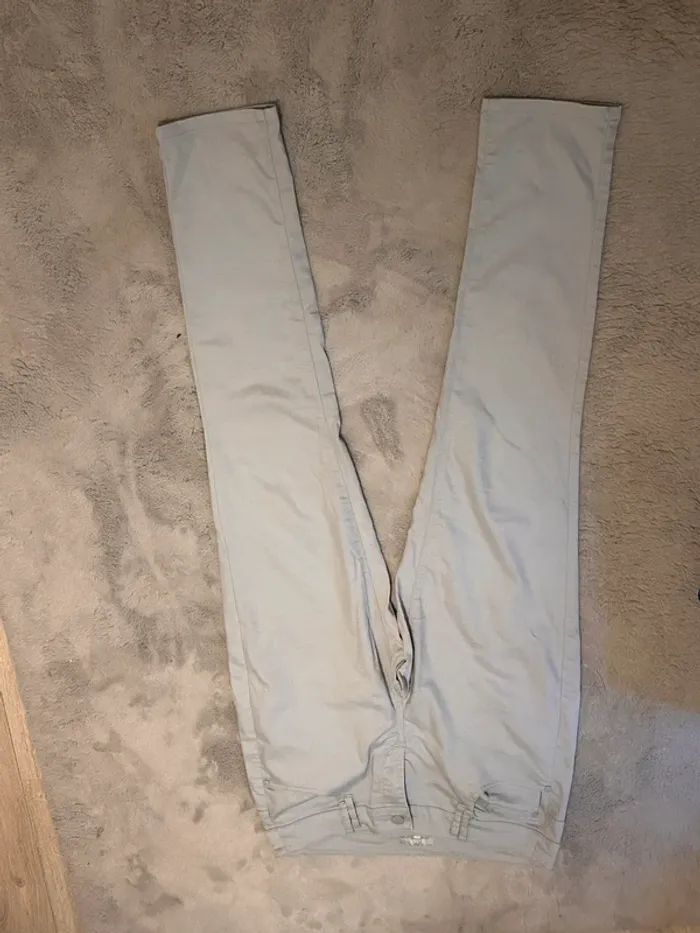 Pantalon gris - photo numéro 2