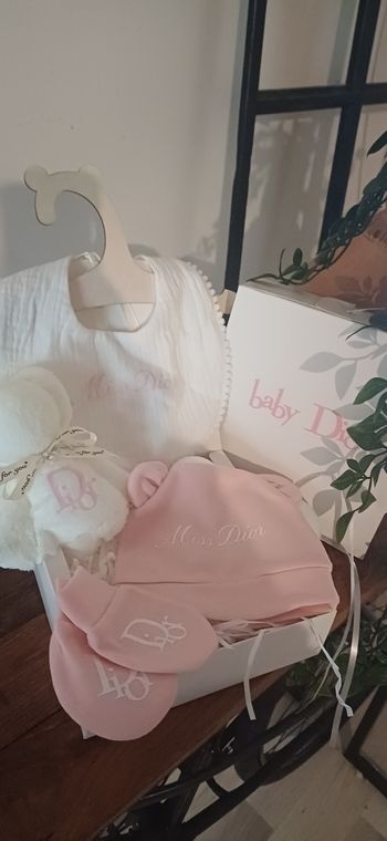 Ensemble bébé coffret cadeau