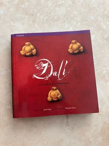 Livre sur Dali