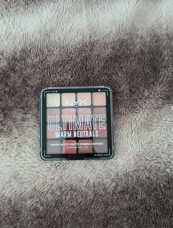 Palette fards à paupières NYX