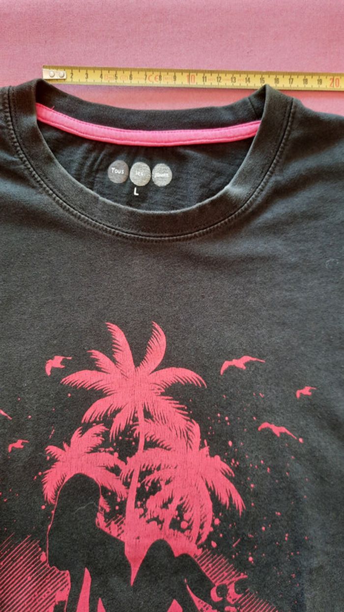 Tee-shirt homme noir et rose Taille L - photo numéro 3