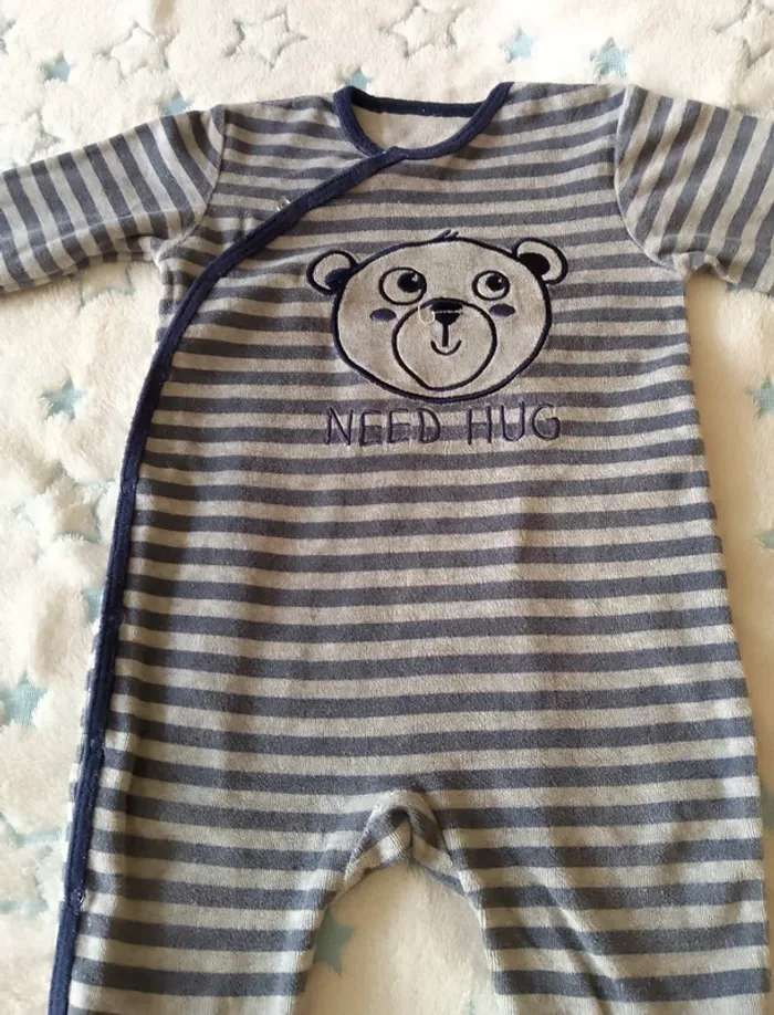 Pyjama motif tête d'ours - photo numéro 2