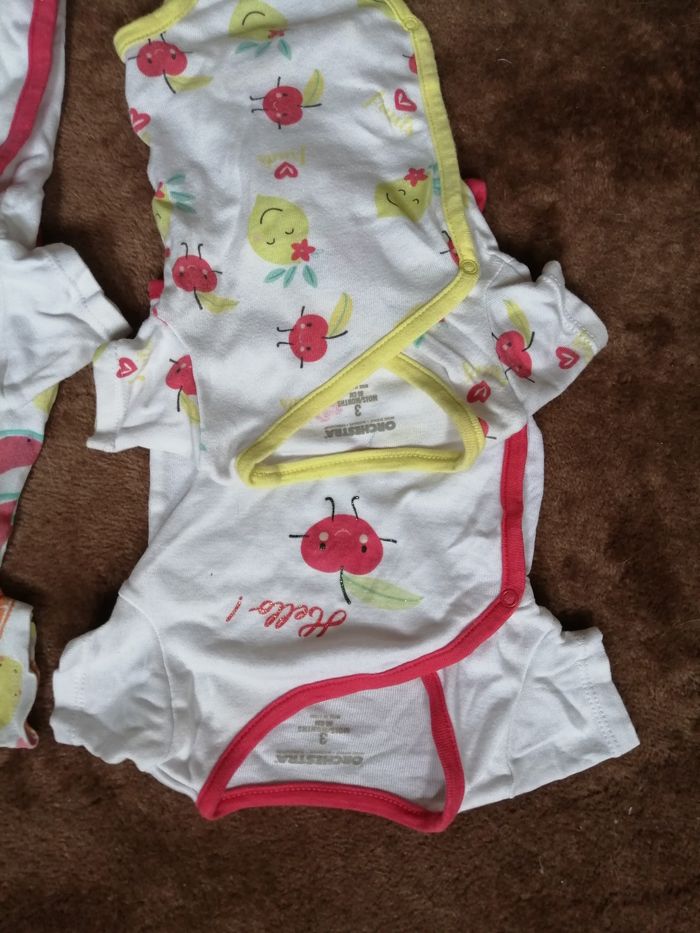 Lot 4 bodies Orchestra 3 mois - photo numéro 2