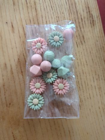 Perles silicone kaki nude fleurs 