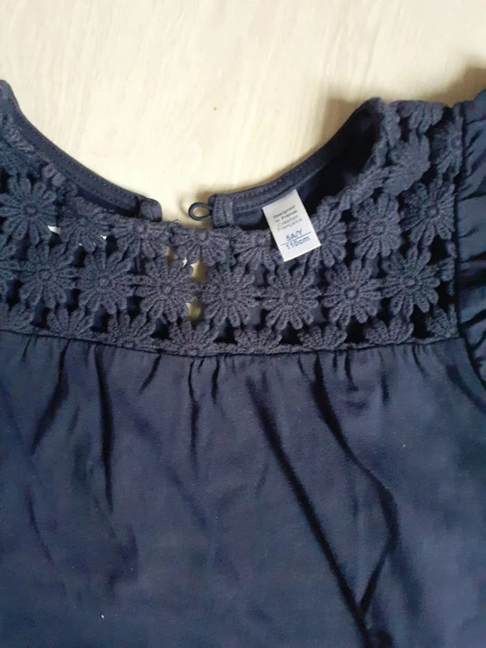 Tee-shirts 5ans - photo numéro 4