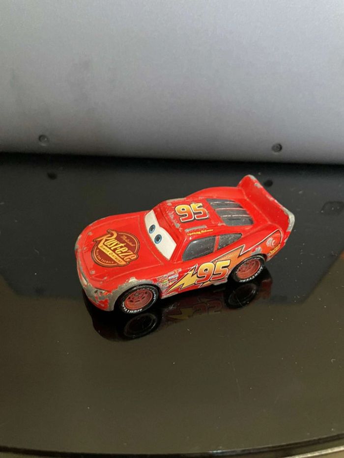 Voiture Cars Mcqueen Disney Pixar