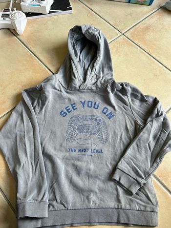Sweat capuche kiabi 10 ans