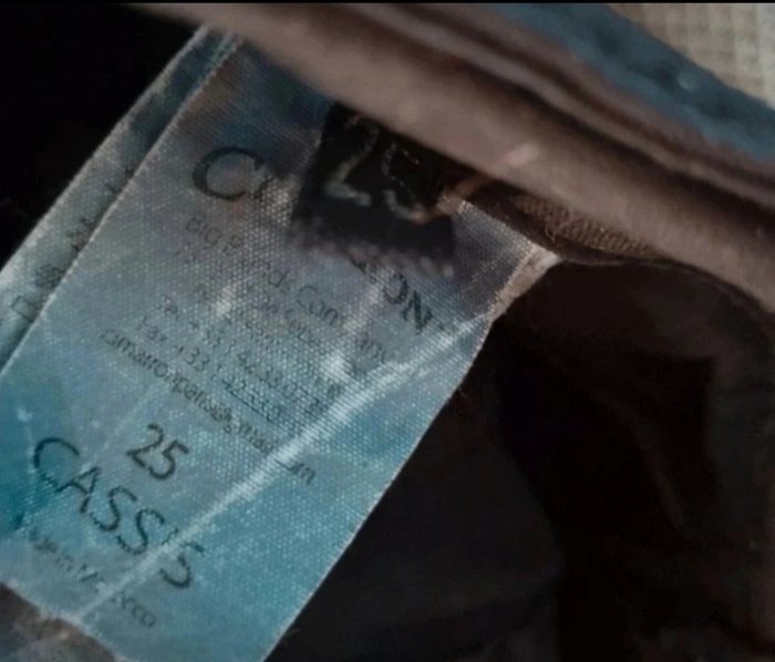 Jean noir effet usé aux chevilles taille 25 (34 FR) - photo numéro 7