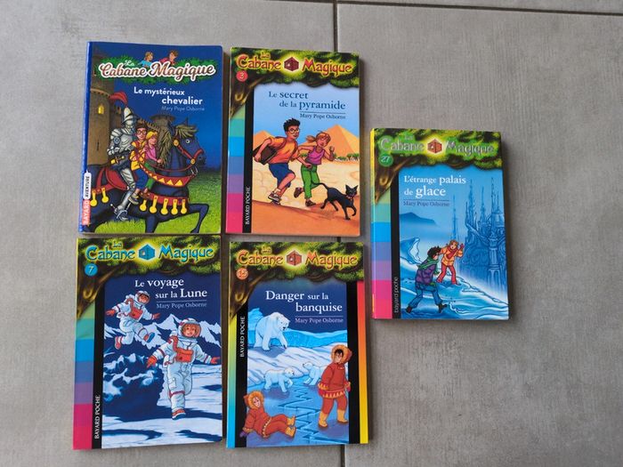 Lot de 5 livres cabane magique
