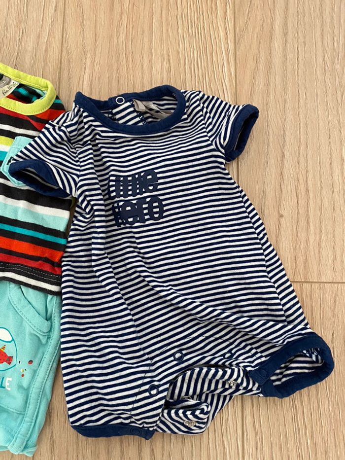 Lot de 4 combishorts naissance très bon etat - photo numéro 5