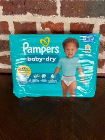 Couches Pampers taille 5