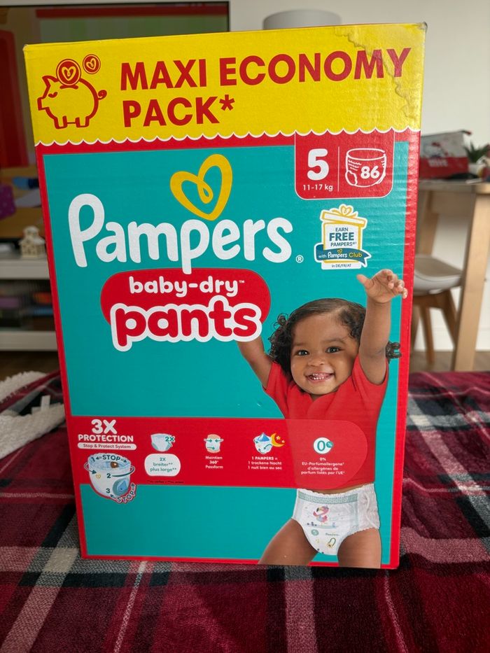 Maxi pack Pampers  baby dry pants  taille 5 - photo numéro 3