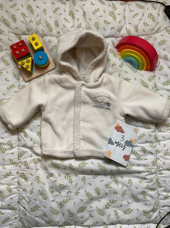 gilet polaire blanc avec capuche kitchoun 3 mois