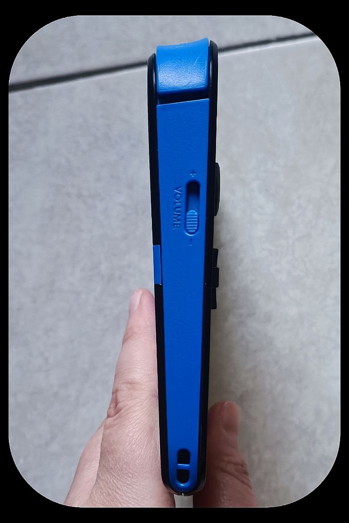 🎮 Console Nintendo 2DS noire/bleue 🎮 - photo numéro 4