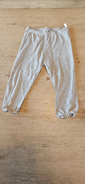 Legging 3/4 gris clair, avec bord brodé, H&M, taille 7/8 ans