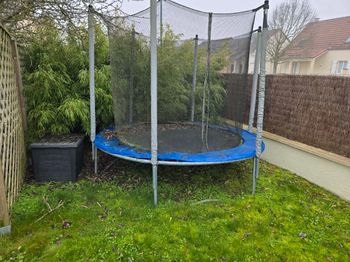Trampoline